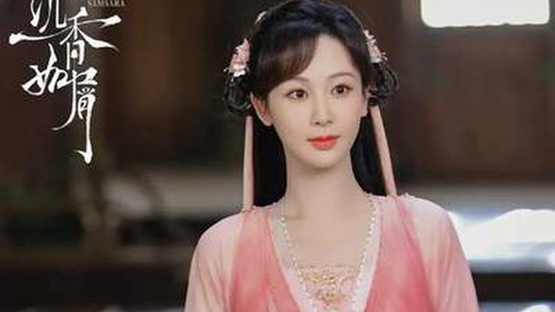 微博之夜杨紫杨幂罕见热聊打破竞争壁垒展现顶流情谊